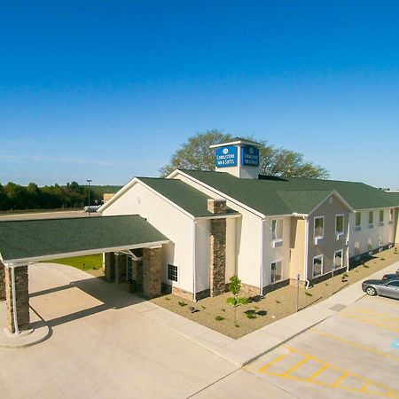 Cobblestone Inn & Suites - Corry Exterior foto
