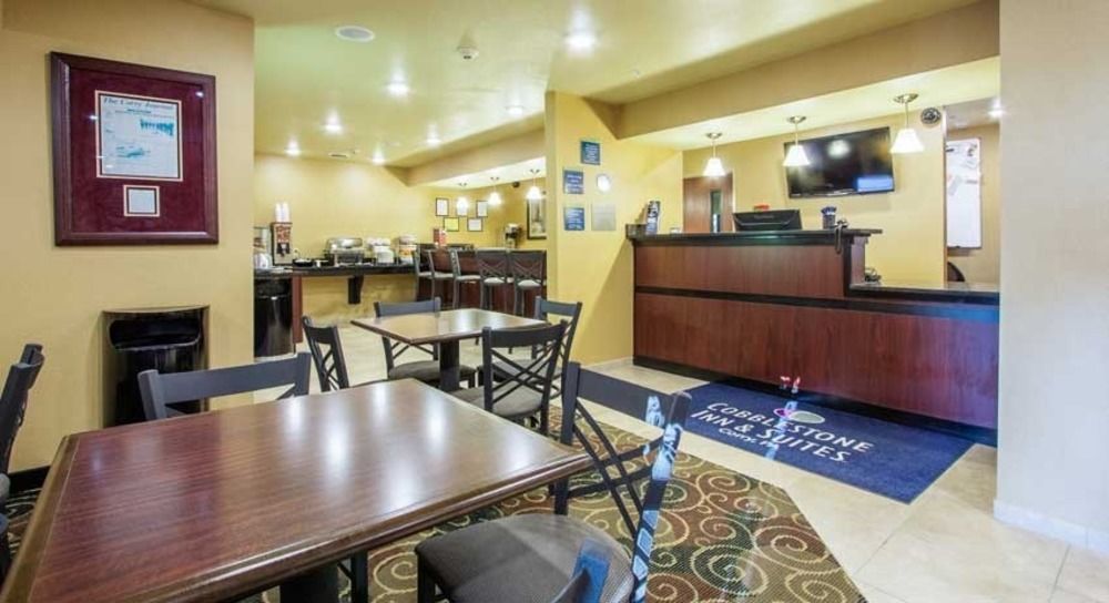 Cobblestone Inn & Suites - Corry Exterior foto