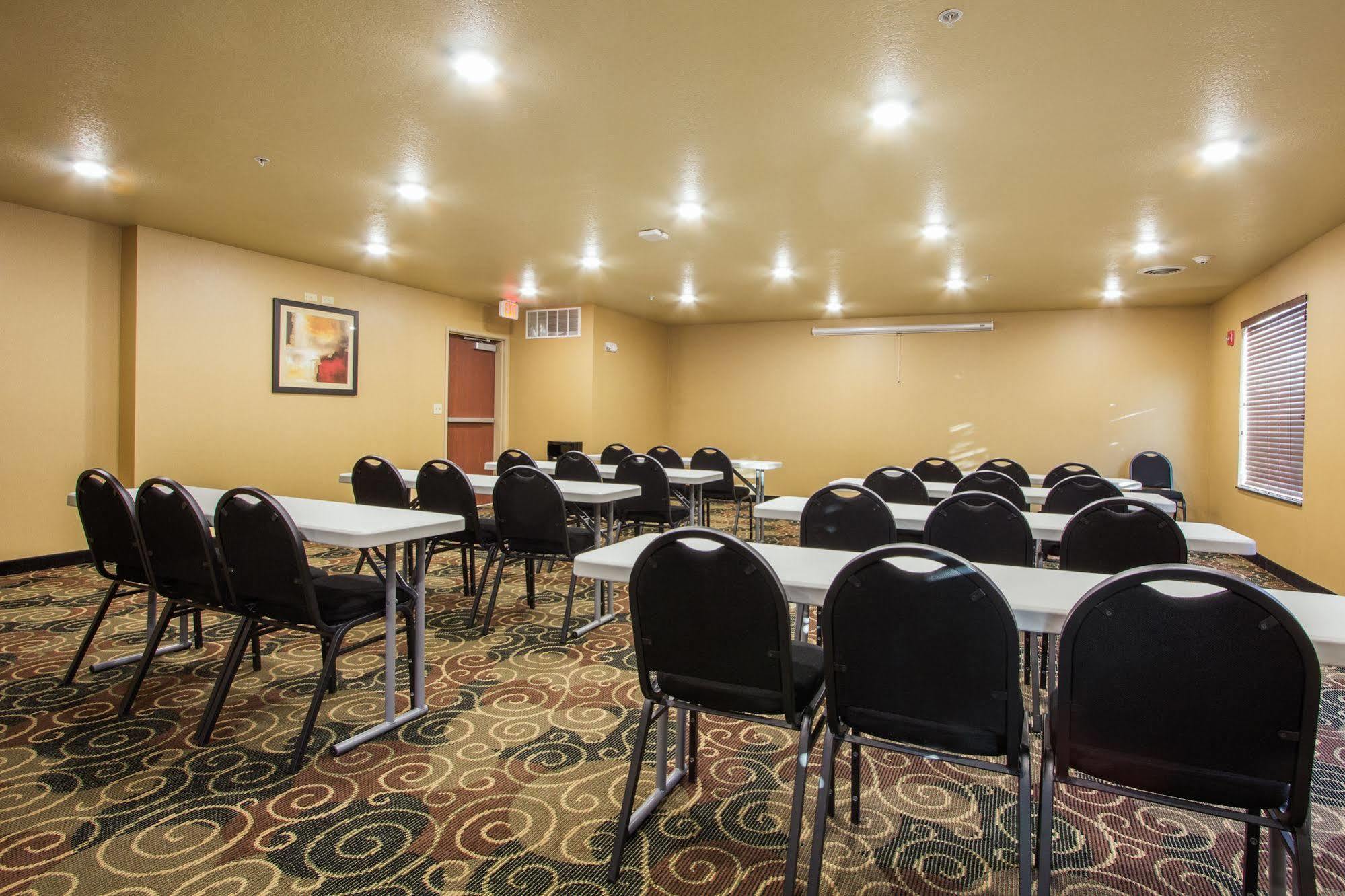 Cobblestone Inn & Suites - Corry Exterior foto
